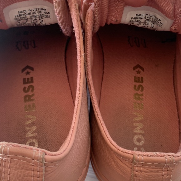 Converse All Star pink leather velvet laces with all same color souls - Picture 8 of 9